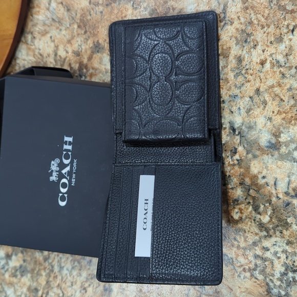 Men’s Coach 3 In 1 Wallet In Signature Leather - Picture 5 of 12